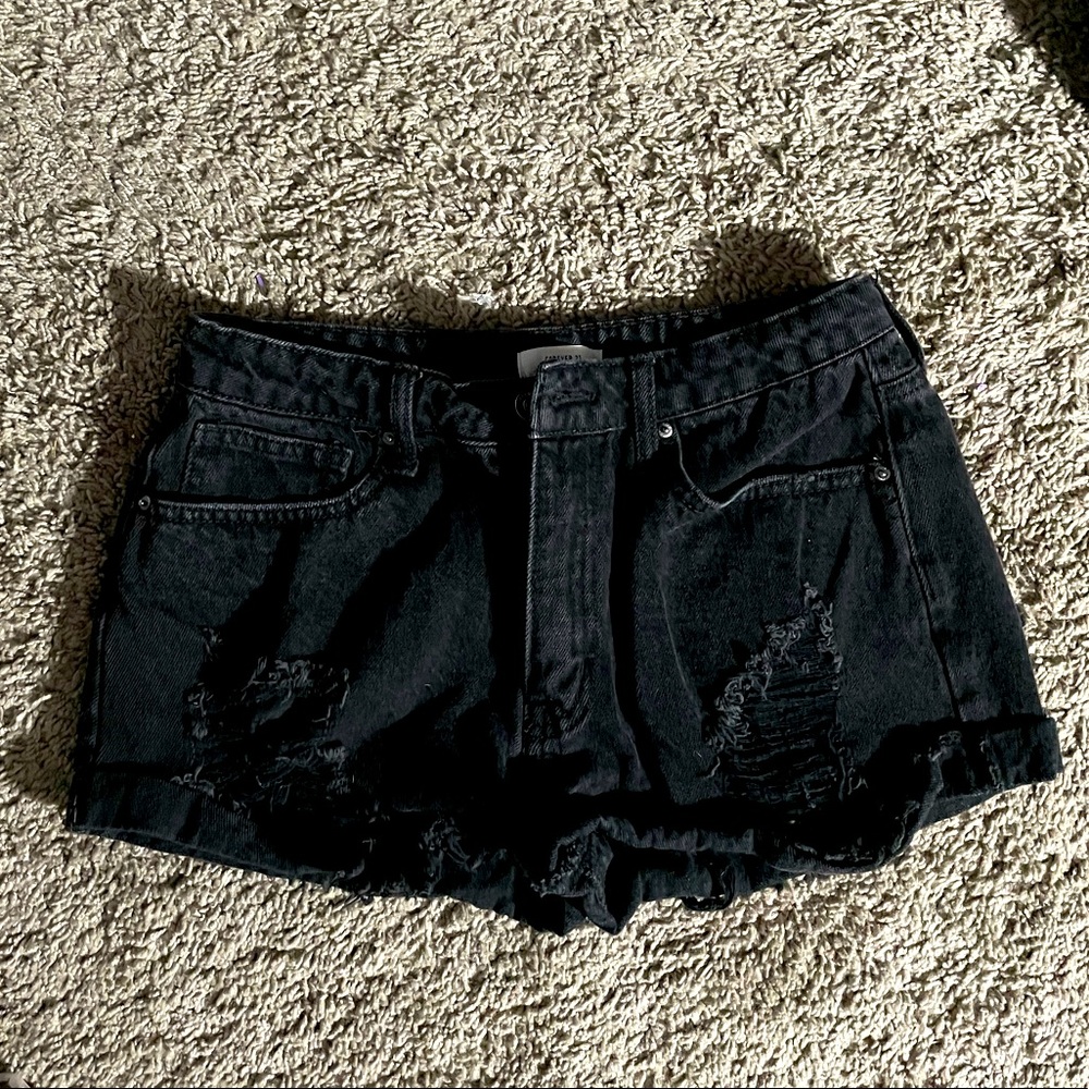Black Forever 21 Shorts